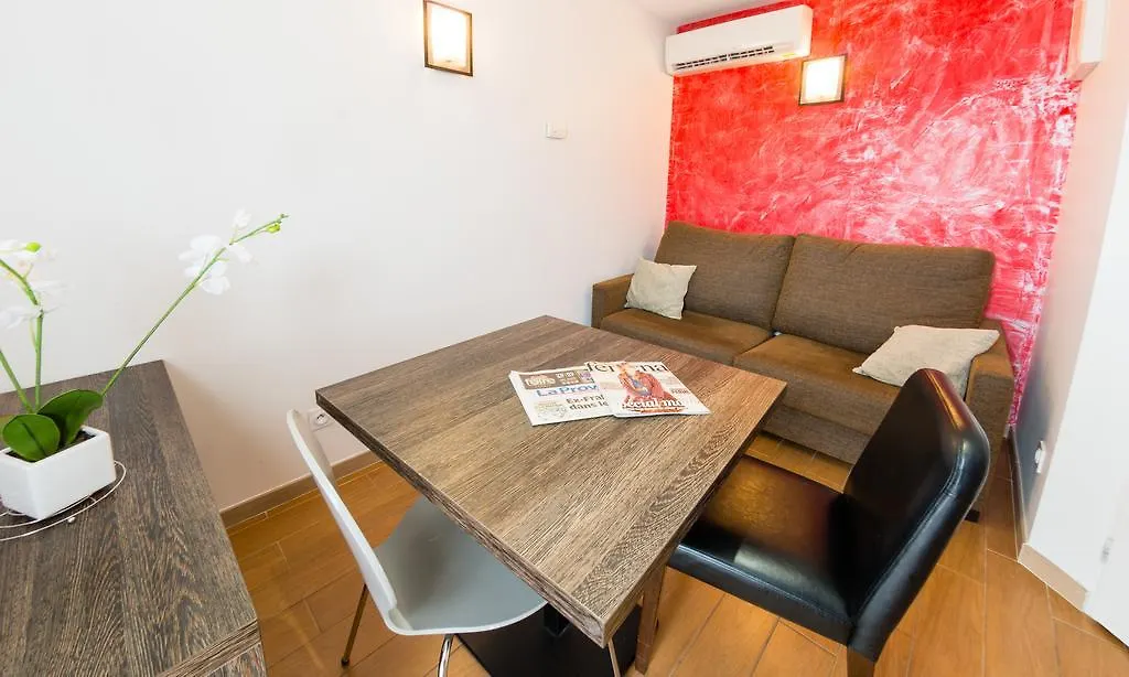 Allotel Fos-sur-Mer Hotel