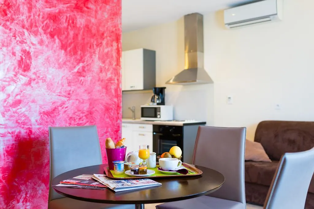 Allotel Fos-sur-Mer Hotel