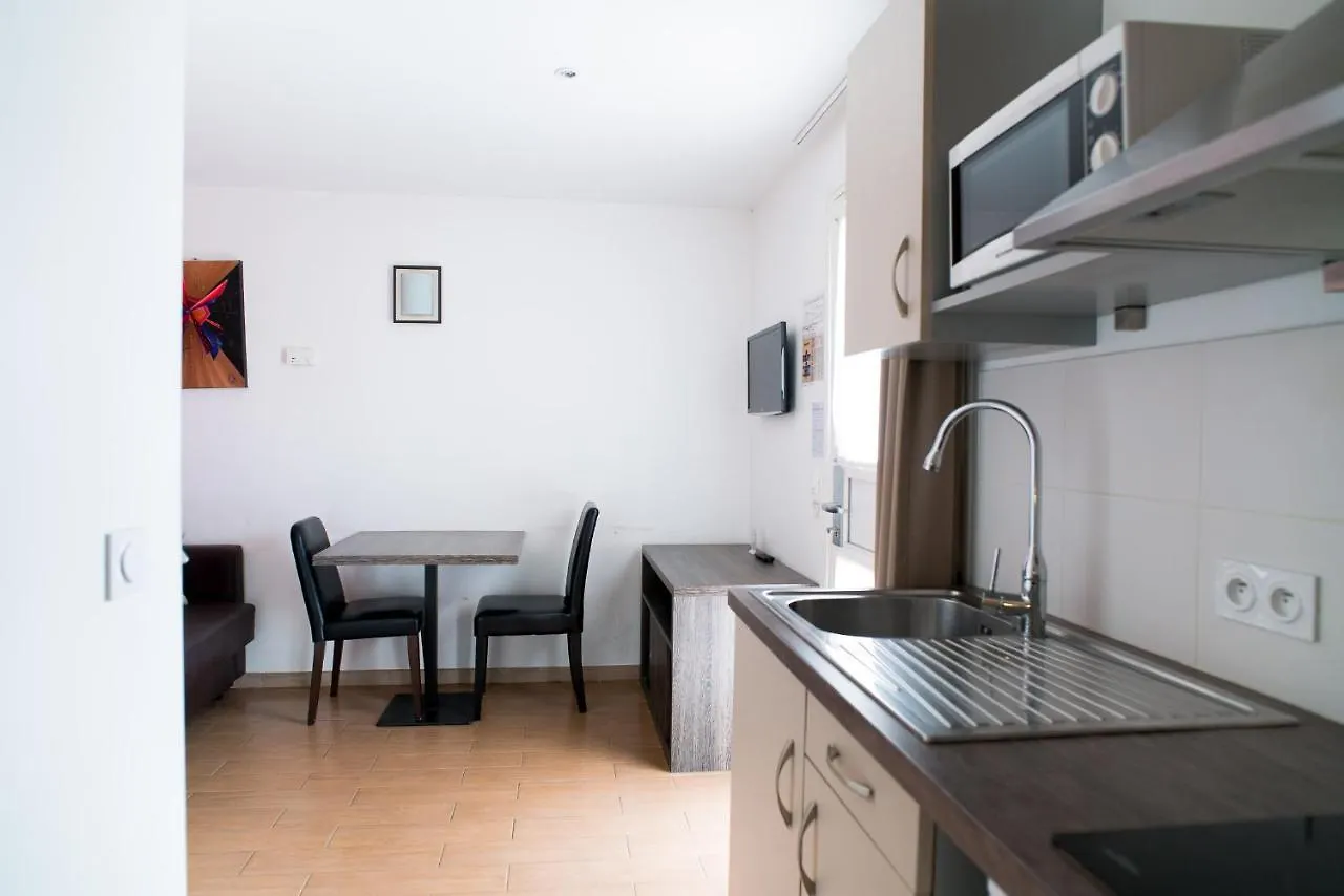 Allotel Fos-sur-Mer Hotel